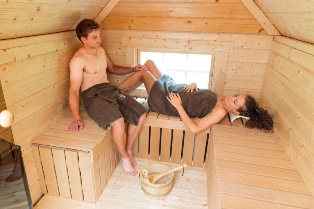 Chalet Vitaspa - Whirlpool & Sauna Privatspa Pegnitz Exterior photo
